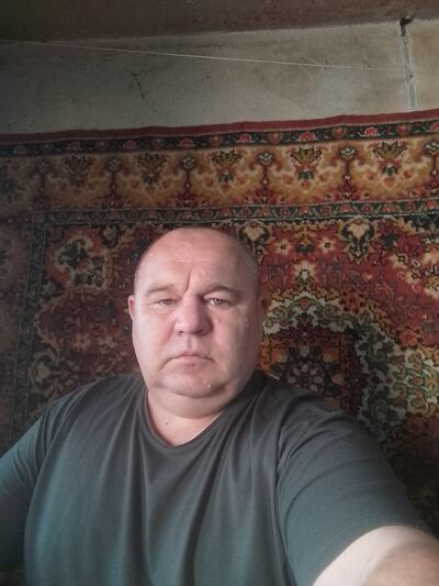   ,   Ivan, 51 ,   c 