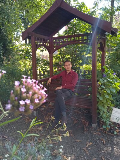  Abbots Langley,   , 26 ,   ,   