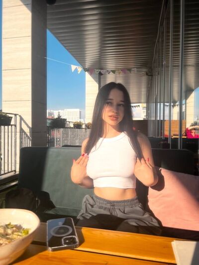  -,   , 33 ,     , c 