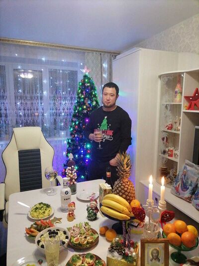  ,   Ubaydullo, 30 ,   ,   