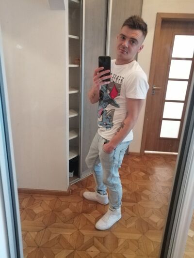  ,   Siergiej, 33 ,   ,   , c 