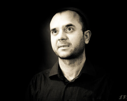  ,   Maksim, 47 ,   ,   , c 