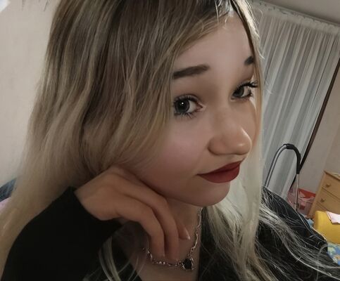  ,   Aliaswwqz, 19 ,   ,   
