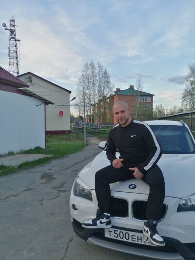  ,   Maxim, 36 ,   ,   , c 