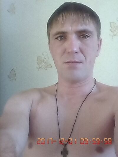  -,   Ivan, 39 ,   