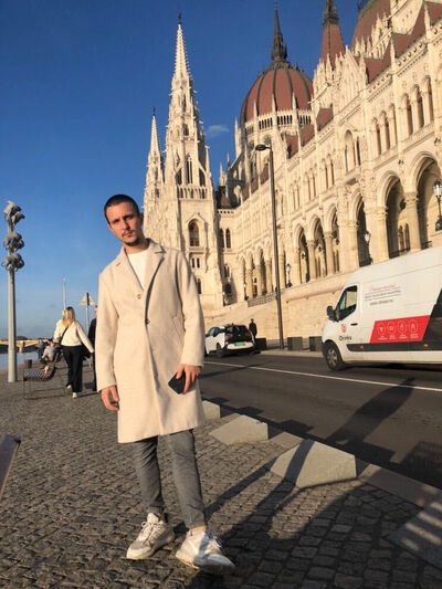  ,   Roshchupkin, 27 ,   ,   