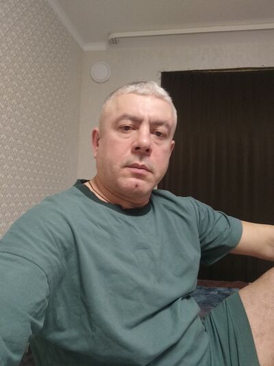  ,   Grigore, 46 ,     , c 