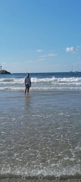  Herzliyya,   , 31 ,     , c , 