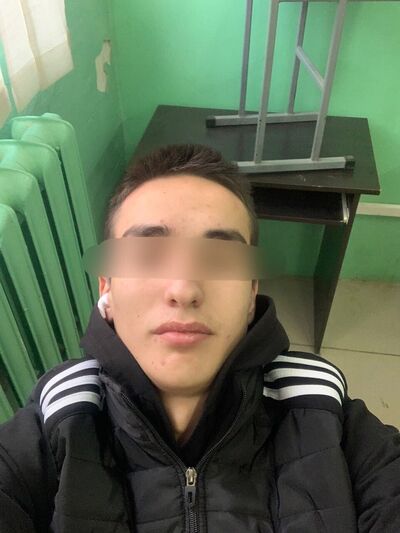  ,   Kayfizer, 19 ,   ,   