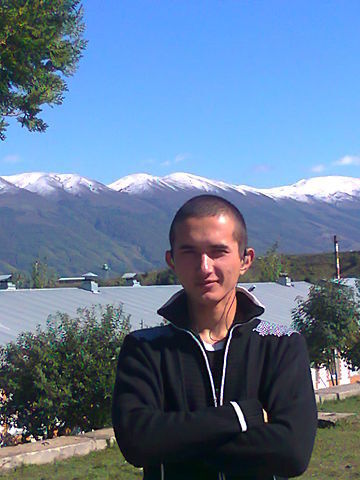  -,   , 32 ,   