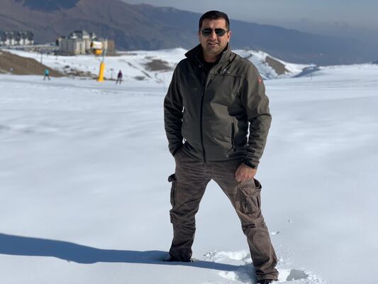  ,   Kamran, 45 ,   ,   , c 