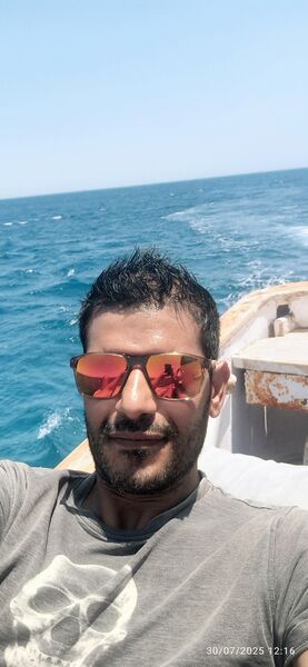  ,   Sayed, 42 ,   ,   , c , 