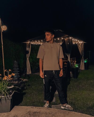  ,   , 21 ,   ,   