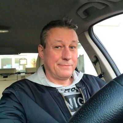  Abbots Langley,   David, 57 ,   c 