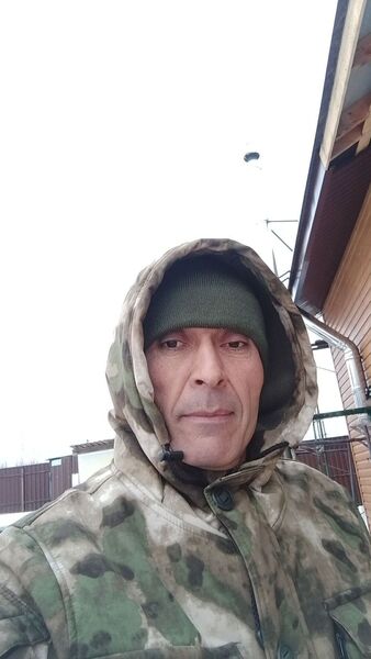   ,   Joirik TN, 49 ,   ,   