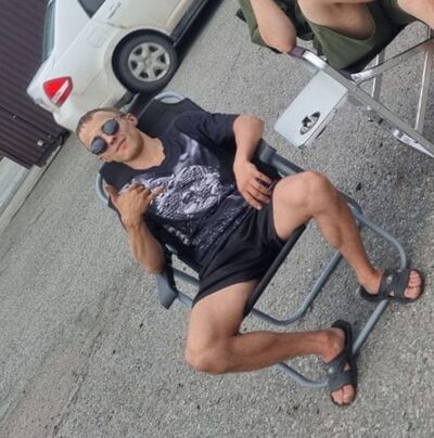  Homberg,   , 25 ,   ,   