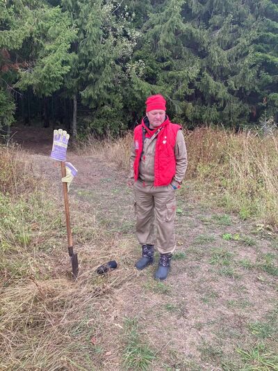  ,   Valery, 53 ,   c 