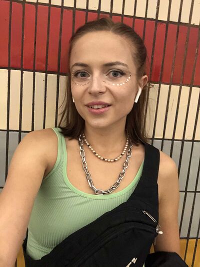 ,   Alia, 30 ,   ,   