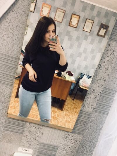  Bielany Wroclawskie,   Nika, 21 ,   ,   