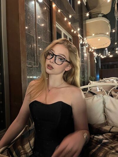  ,   Alisha, 22 ,   ,   