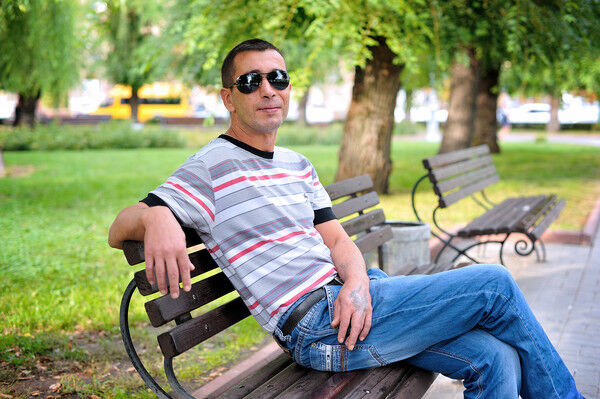  ,   Igor, 48 ,   