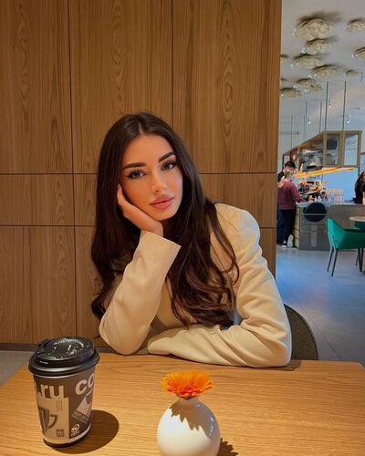  ,   Anna, 29 ,   ,   