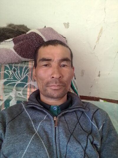  ,   Kayrat, 52 ,   ,   , c 