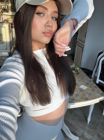  ,   Klavdia, 24 ,   ,   
