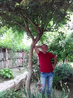  9604728  Sergei, 44 ,    