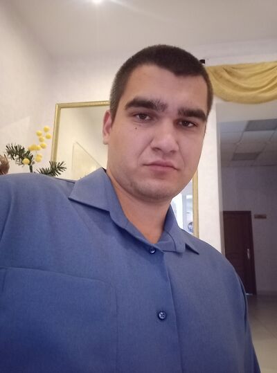  ,   Maxim, 26 ,   ,   