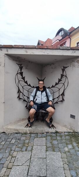  ,   Serhii, 48 ,   c 