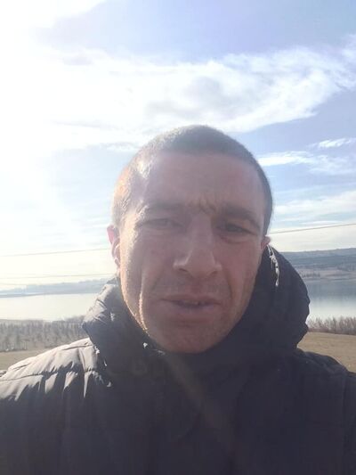  ,   Vaska, 43 ,   ,   