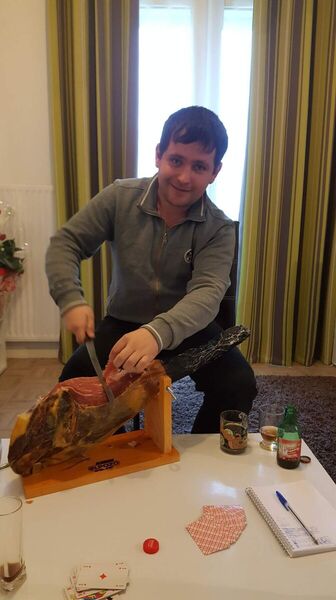  ,   Serghei, 37 ,   ,   , c 