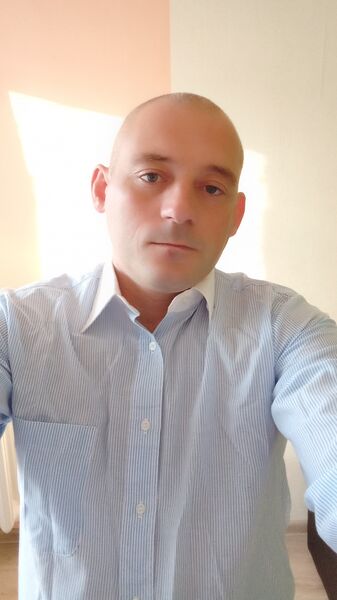  ,   Pavel, 38 ,   ,   