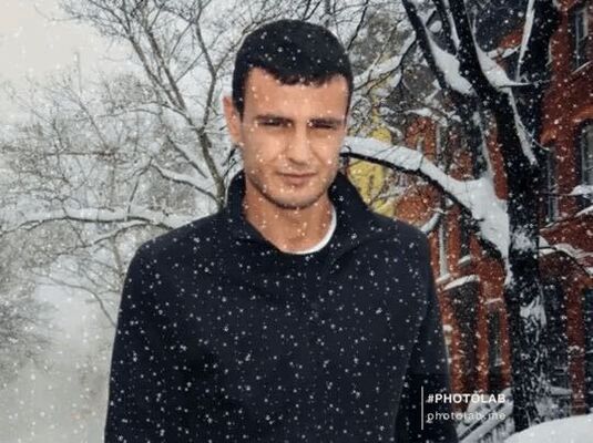  ,   Arjen, 43 ,   ,   