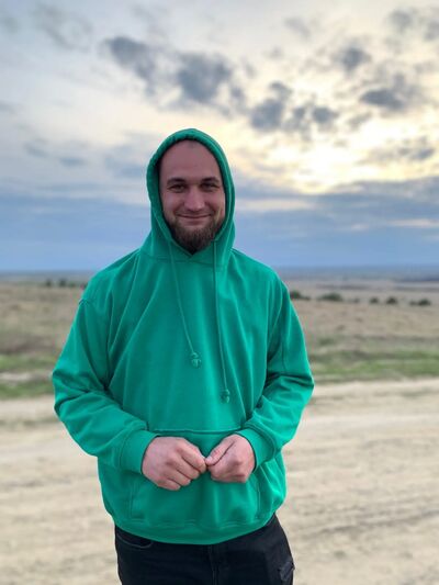  ,   Vitaly, 33 ,     , c 