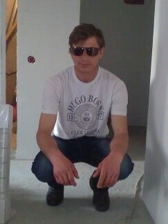  ,   Sergei, 48 ,   ,   , c 
