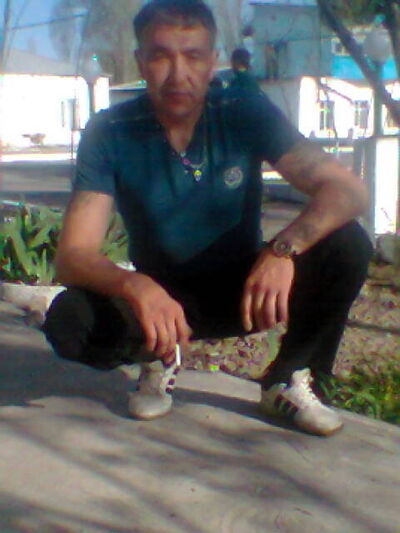  ,   Alex, 54 ,   