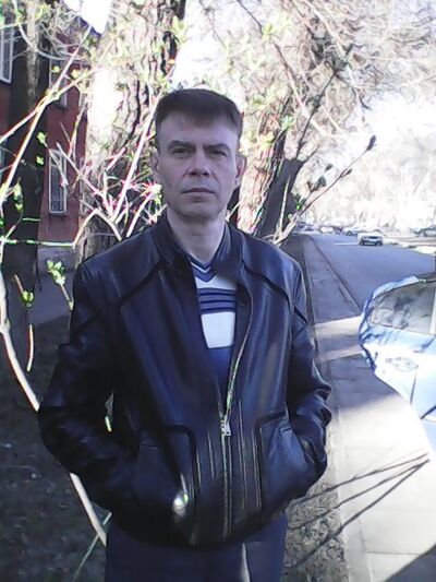  ,   Alex, 54 ,   