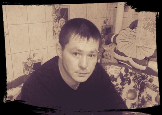  ,   Danil, 44 ,   