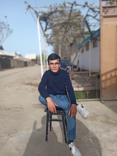  ,   Hojirahmat, 24 ,   ,   