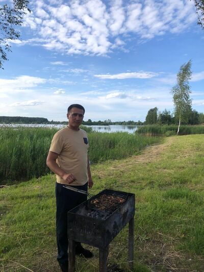  ,   Sirojiddin, 32 ,   c 