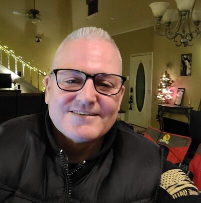  ,   Elvano, 54 ,     , c 
