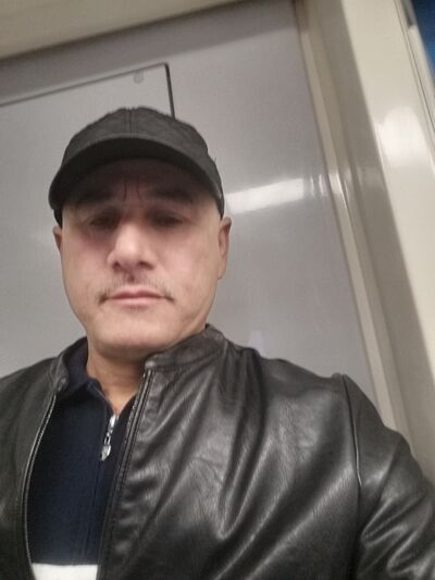  ,   Iskandar, 49 ,   ,   