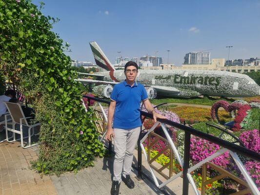  ,   Tony, 40 ,   ,   , c , 