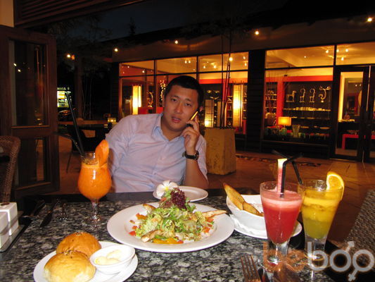  ,   Valentin, 41 ,   