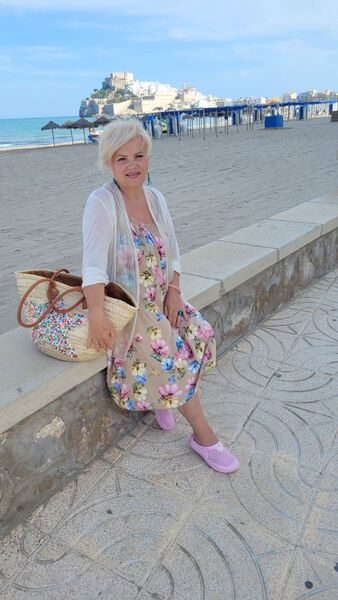  ,   Natallia, 61 ,     , c 