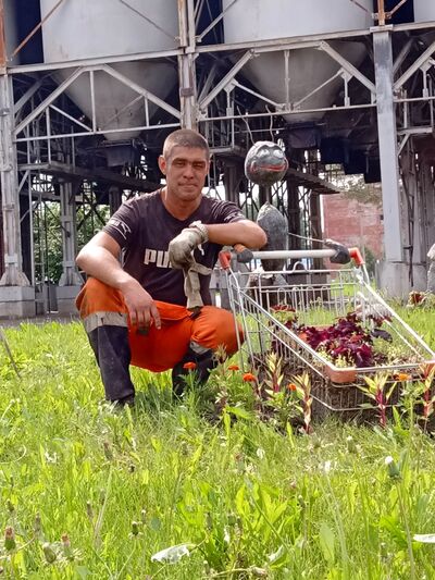  Easby,   , 38 ,   ,   