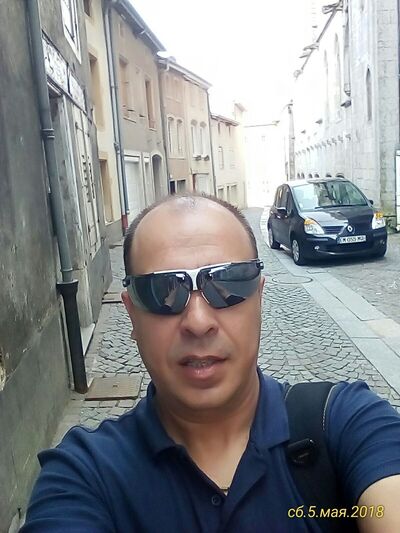  ,   Valerii, 47 ,   ,   , c 