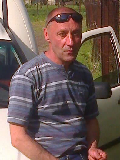  4593018  Oleg, 61 ,     